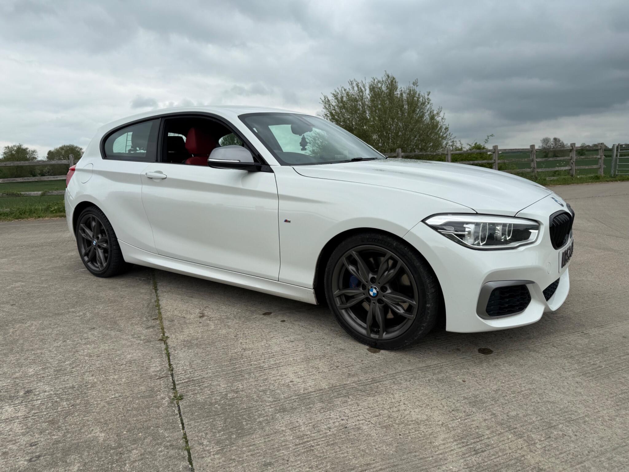 BMW 1 Series 3.0 M135i Euro 6 (s/s) 3dr — photo 50 of 92